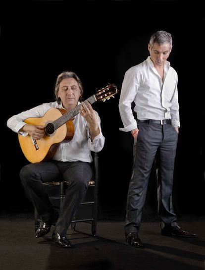 El cantaor Pitingo y el guitarrista Juan Carmona.