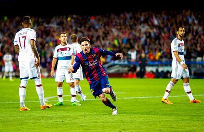 Messi festeja su primer gol frente al Barcelona.