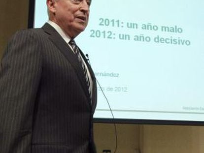 El presidente de la AEB, Miguel Martín, durante la rueda de prensa.