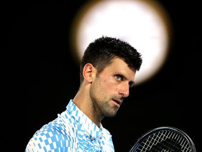 Djokovic, durante el partido de octavos de final contra De Miñaur.