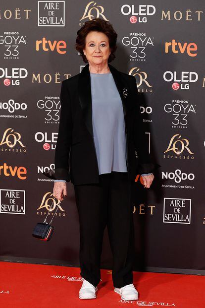 La actriz Julieta Serrano. Ha entregado el Goya a mejor película junto a Pedro Almodóvar, Rossy de Palma y Loles León.
