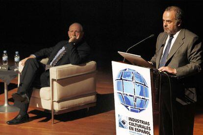 Ignacio Polanco interviene en el II Foro de analistas y profesionales de medios audiovisuales.