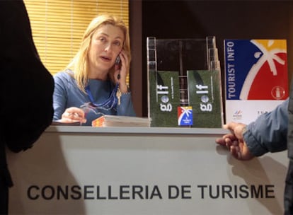 La Consejería de Turismo ha reducido su presencia expositiva a un mostrador de información en el recinto de turismo interior.