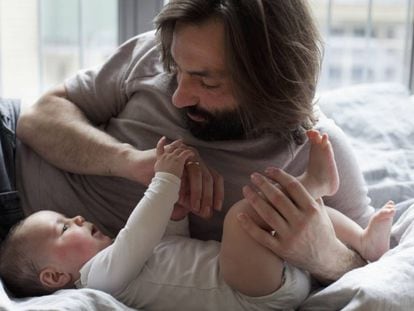 El Supremo reconoce un permiso de maternidad de 16 semanas a un juez por el nacimiento de su hija