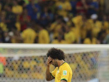 Marcelo despu&eacute;s del s&eacute;ptimo gol de Alemania durante la semifinal celebrada el 9 de julio pasado. 