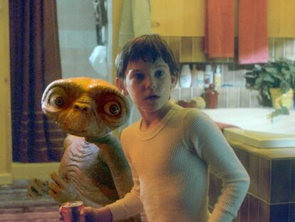 Una escena de 'E.T., el extraterrestre' (Steven Spielberg, 1982).