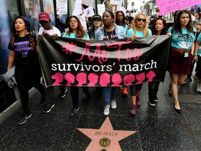 Mujeres en protesta contra el acoso sexual.