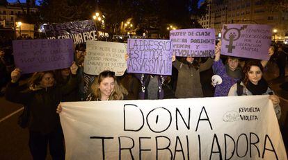 Manifestaci&oacute;n en Valencia en el D&iacute;a Internacional de la Mujer