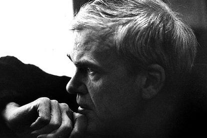 Milan Kundera, en un retrato tomado en 1985.
