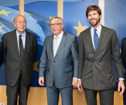 De izquierda a derecha, Val&eacute;ry Giscard d&rsquo;Estaing, Jean-Claude Juncker y Michelangelo Baracchi Bonvicini.