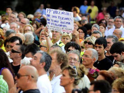 La concentraci&oacute;n en apoyo a las v&iacute;ctimas del metro, este mi&eacute;rcoles en Valencia.