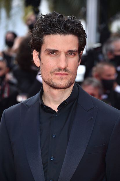 Louis Garrel asiste a la proyección de 'France' en el Festival de Cannes 2021.