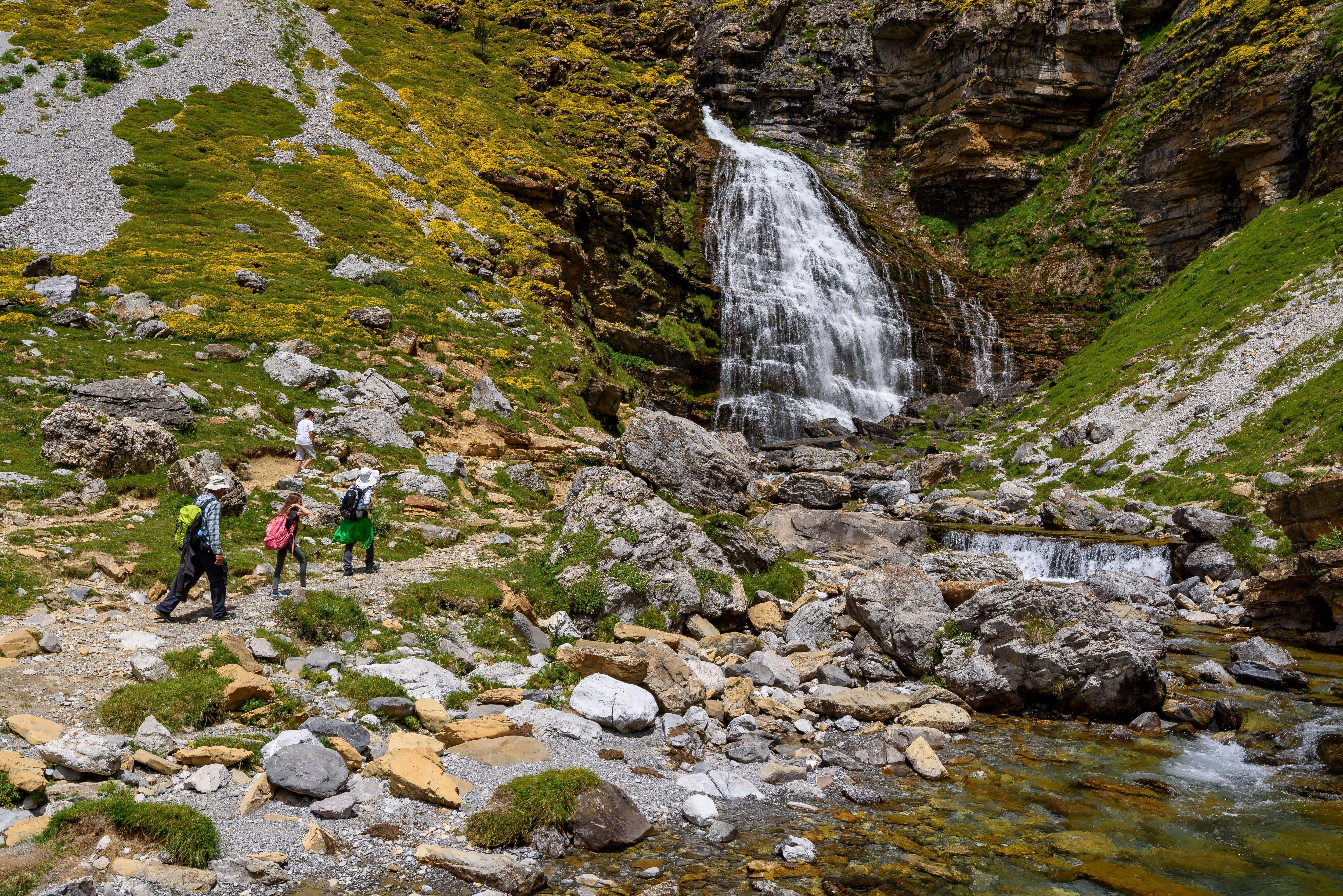 Las cascadas de Ordesa están en su mejor momento: excursiones para descubrirlas