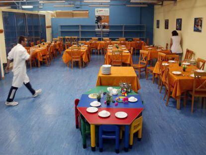 El pasado verano Mensajeros de la Paz dio de comer a 1.500 personas.