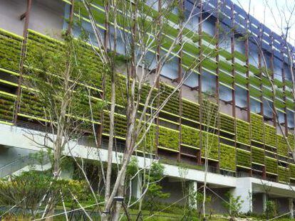Fachada del edificio inteligente verde de la sede de TSMC en Taichung. 