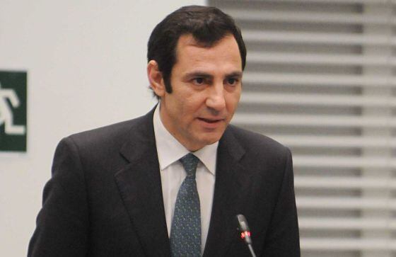 Ángel Donesteve, jurando su cargo en enero de 2013.