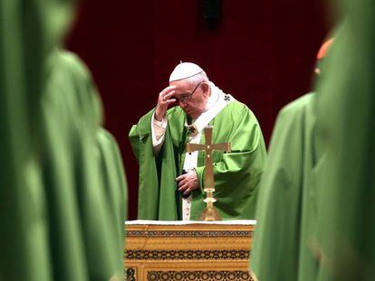 El papa Francisco, durante la misa celebrada esta mañana en el Vaticano. En vídeo, el papa Francisco cierra la histórica cumbre vaticana sobre pederastia.