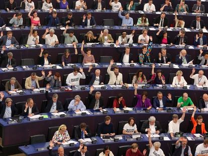 Diputados del Parlamento Europeo, durante una sesión plenaria, esta semana en Estrasburgo.