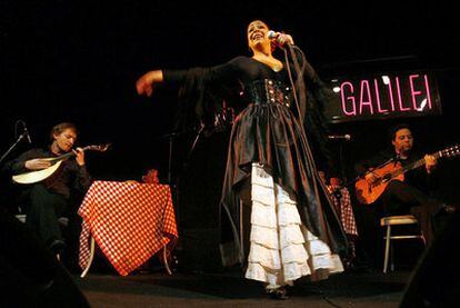 Raquel Tavares, durante su concierto en la sala Galileo.