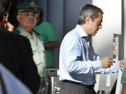 El exvicepresidente V&iacute;ctor Campos, en la Ciudad de la Justicia de Valencia.