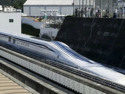 El tren de levitación japonés bate récord de velocidad a 600 km por hora
