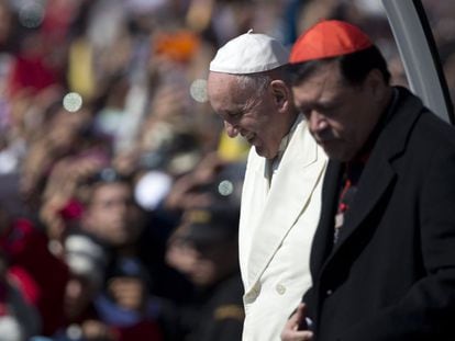 El Papa acompañado de Norberto Rivera.