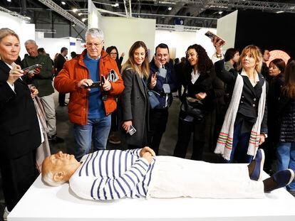 La obra 'Aquí murió Picasso' en la Feria Internacional de Arte Contemporáneo de Madrid.
