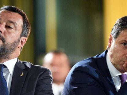 El ministro del Interior y líder de la Liga, Matteo Salvini, y el primer ministro, Giuseppe Conte.