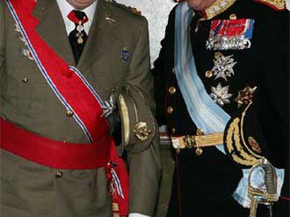 Don Juan Carlos y el rey de Noruega, Harald V, en el palacio real de Oslo.