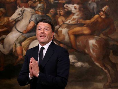 Un gesto de Matteo Renzi cuando era primer ministro de Italia. 