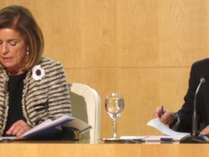 Ana Botella y Miguel Ángel Villanueva, durante la rueda de prensa.