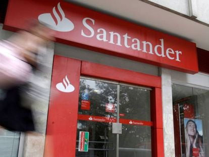 Santander refuerza su apuesta por los jóvenes con SmartBank