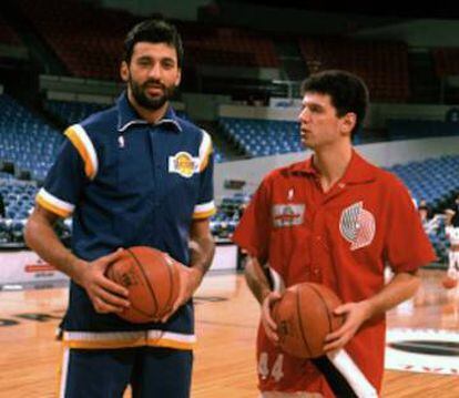 Vlade Divac y Drazen Petrovic.