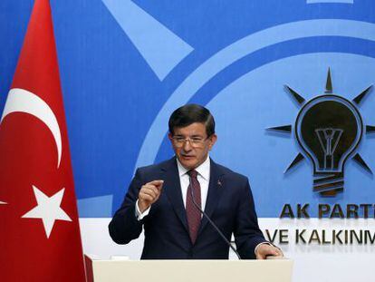 El primer ministro turco, Ahmet Davutoglu, este jueves en Ankara.