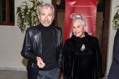 Los actores José Sacristán y Lola Herrera, ayer en el Real Casino de Murcia.