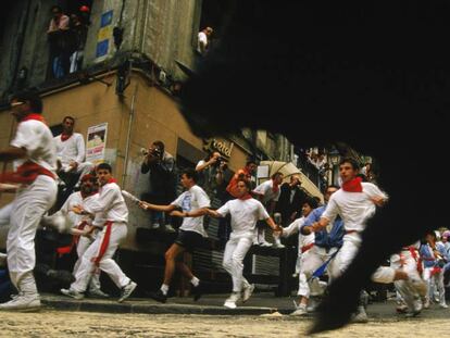 Encierro de los sanfermines en Pamplona.