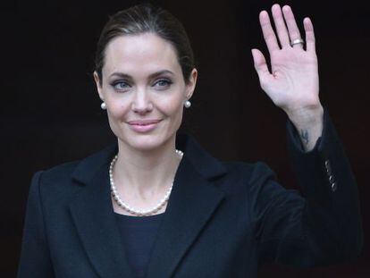 La actriz Angelina Jolie, a su salida de un encuentro del G8 en Londres en abril.