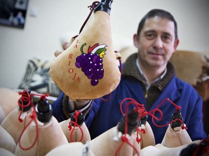 Fabricante de botas tradicionales de vino en Logroño. 