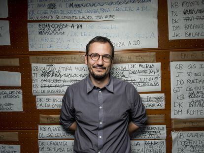 David Serrano, director de la adaptación musical de 'Billy Elliot', en la sala de ensayo del Nuevo Teatro Alcalá de Madrid.
