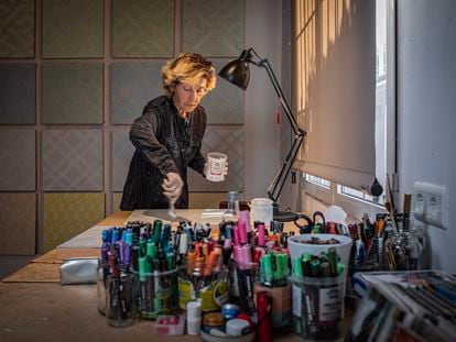 La artista Soledad Sevilla, Premio Velázquez de Artes Plásticas 2020, en su casa-estudio en Madrid.