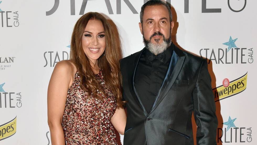 Mónica Naranjo y su marido Óscar Tarruella en la pasada gala Starlite en Marbella en agosto.