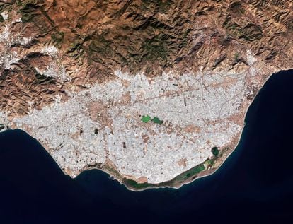 Vista cenital de Almería (Andalucía).