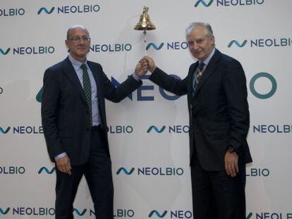 El presidente de Neol Bio, Jos&eacute; Manuel Arrojo (derecha), junto al consejero delegado, Javier Velasco. 