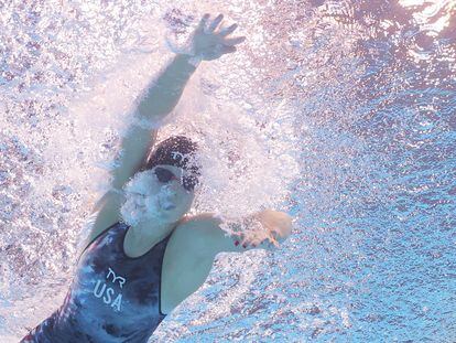 Katie Ledecky, durante la final de 1.500 en la piscina de Budapest.