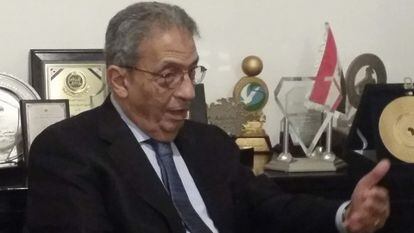 Amr Musa atiende a una entrevista el pasado mes de mayo.