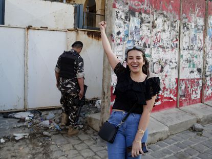 Sali Hafez, fotografiada durante una manifestación en el centro de Beirut, el pasado 23 de mayo.