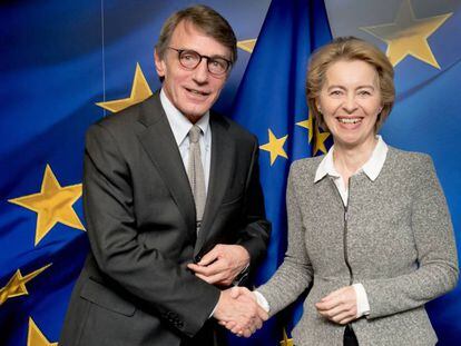 El presidente de la Eurocámara, David Sassoli, y la presidenta electa de la Comisión Europea, Ursula von der Leyen, este miércoles en Bruselas.