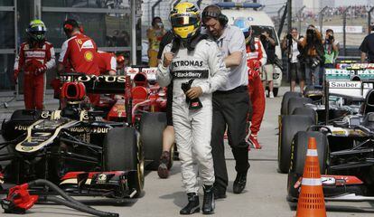 Hamilton celebra su pole