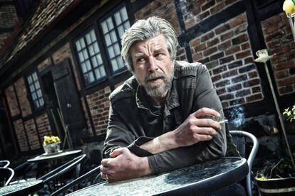 El escritor Karl Ove Knausgard, en abril de 2015 en Ystad.