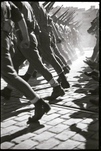 Tropes italianes en el «Desfile de la Victoria» franquista, 21 de febrer del 1939.